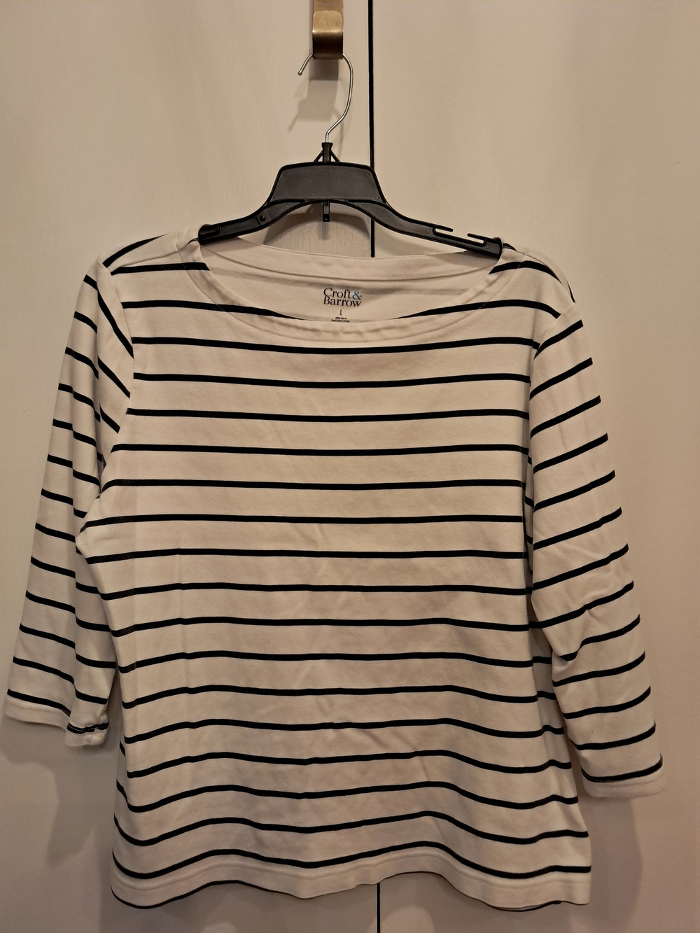 croft & barrow White and Black Striped Scoop Neck Long Sleeve Top